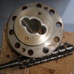 Repair of 3-axle high-pressure oil pump